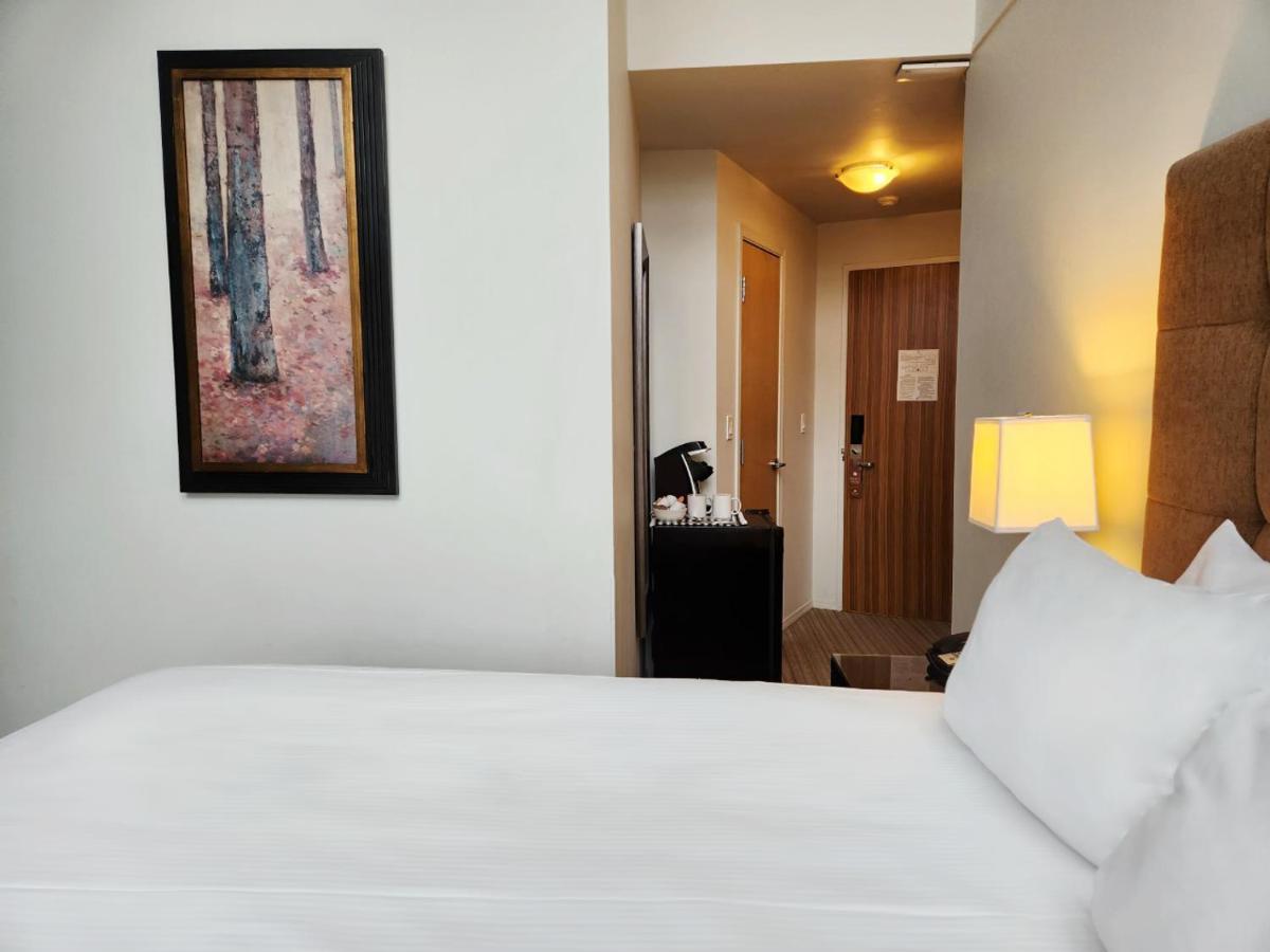 Executive Inn Whistler Exteriör bild