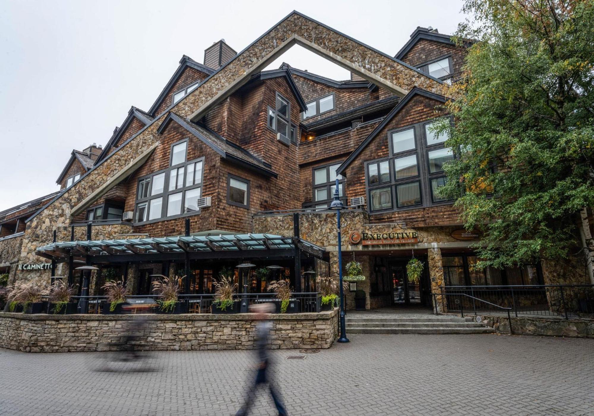 Executive Inn Whistler Exteriör bild