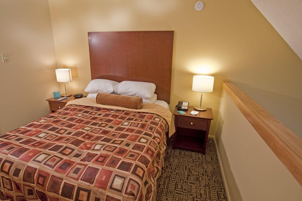 Executive Inn Whistler Exteriör bild
